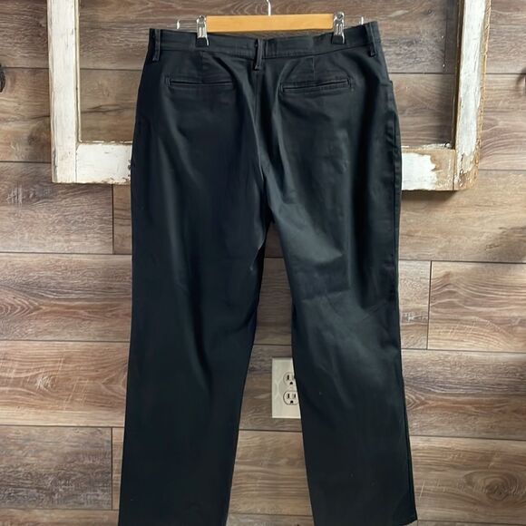 Lee Ladies Jeans Relaxed Fit 1889, Size 12 Petite Black - Picture 5 of 8